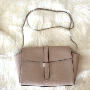 Riverside Street Emmie